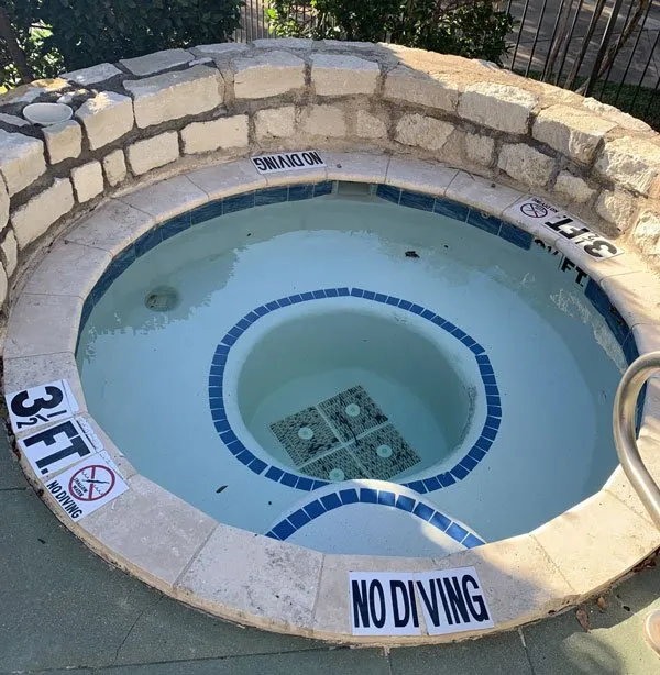 commercial hot tub cleaning Coppell
