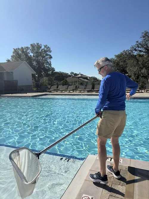 pool cleaning-addison