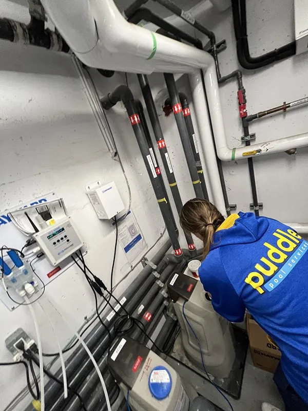 Commercial Pool Cleaning Hamilton Ontario