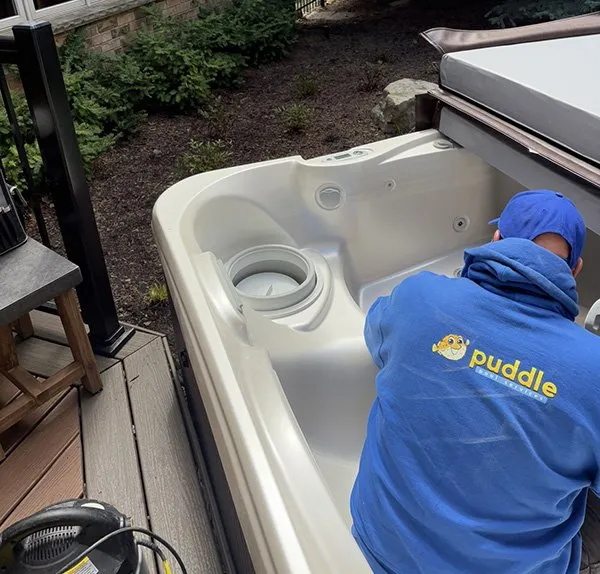 Hot Tub Deep Cleaning Hamilton Ontario