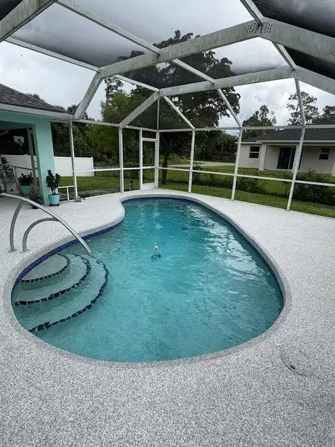 Weekly Pool Cleaning - venice florida