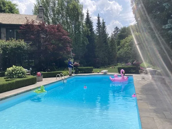 oakville ontario - pool cleaning services