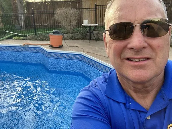 pool cleaning oakville ontario