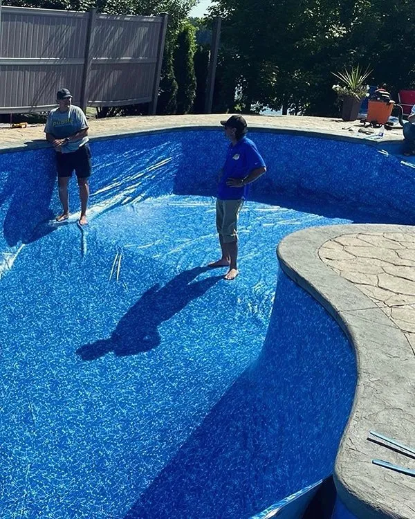 pool liner installation - barrie ontario