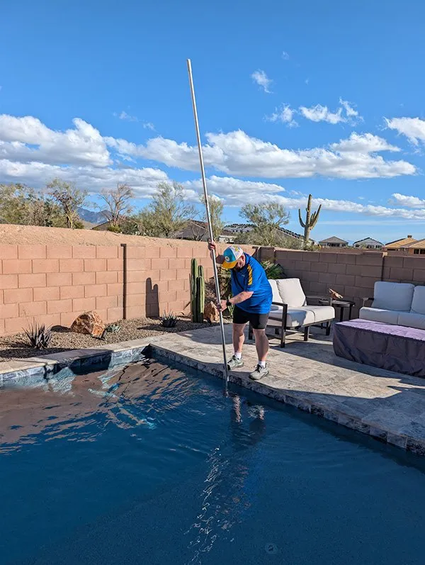 pool cleaning Tucson