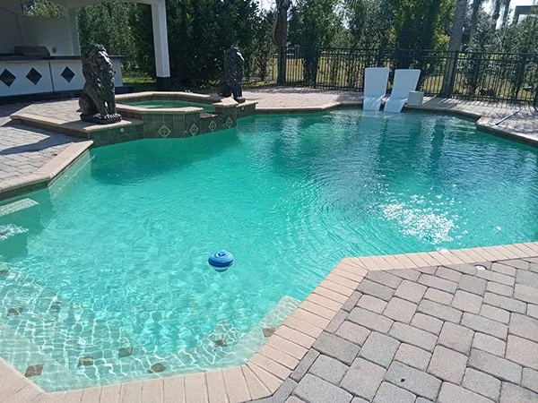 commercial pool cleaning